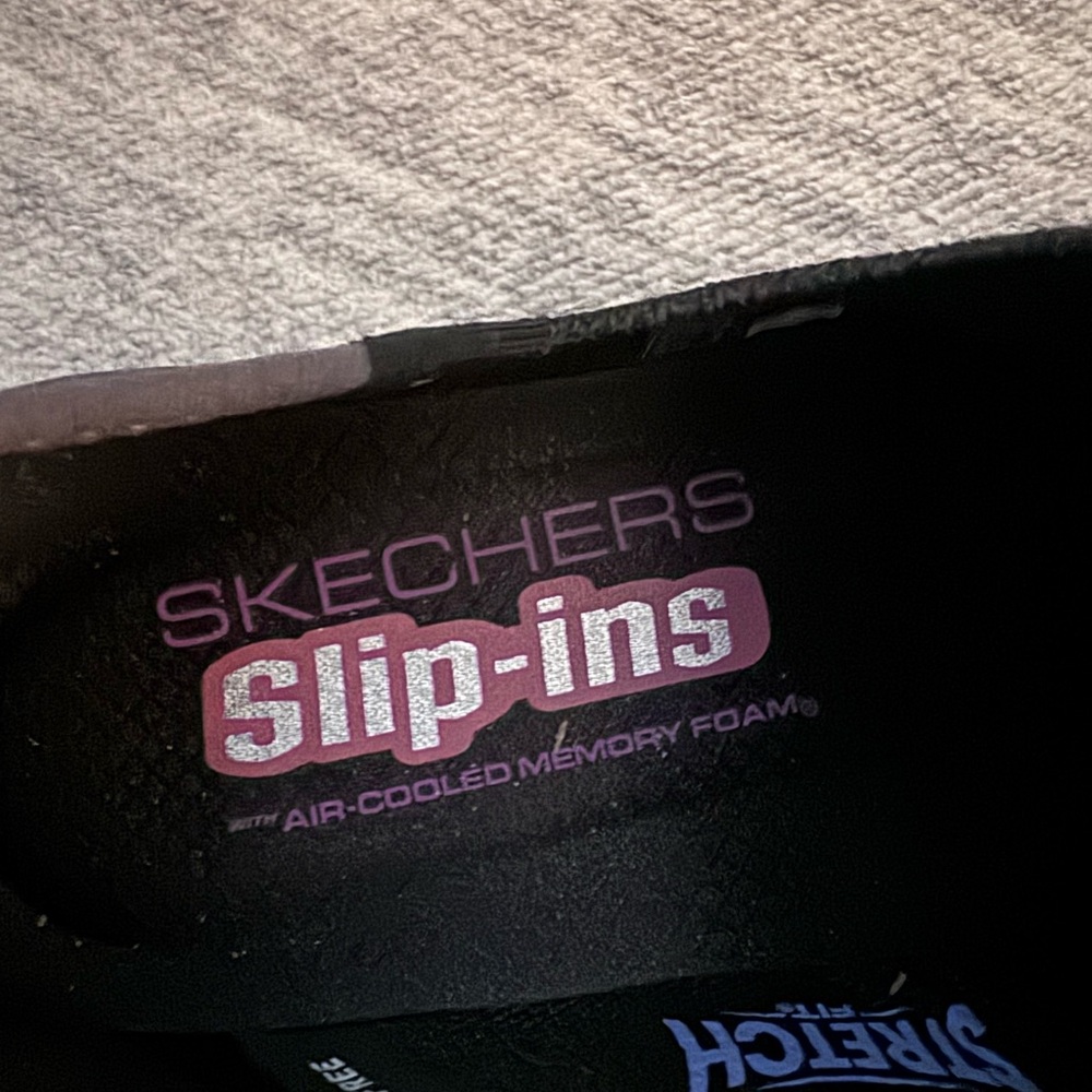 Skechers Slip-ins with Air-Cooled Memory Foam 7 1/2 New - Picture 4 of 4